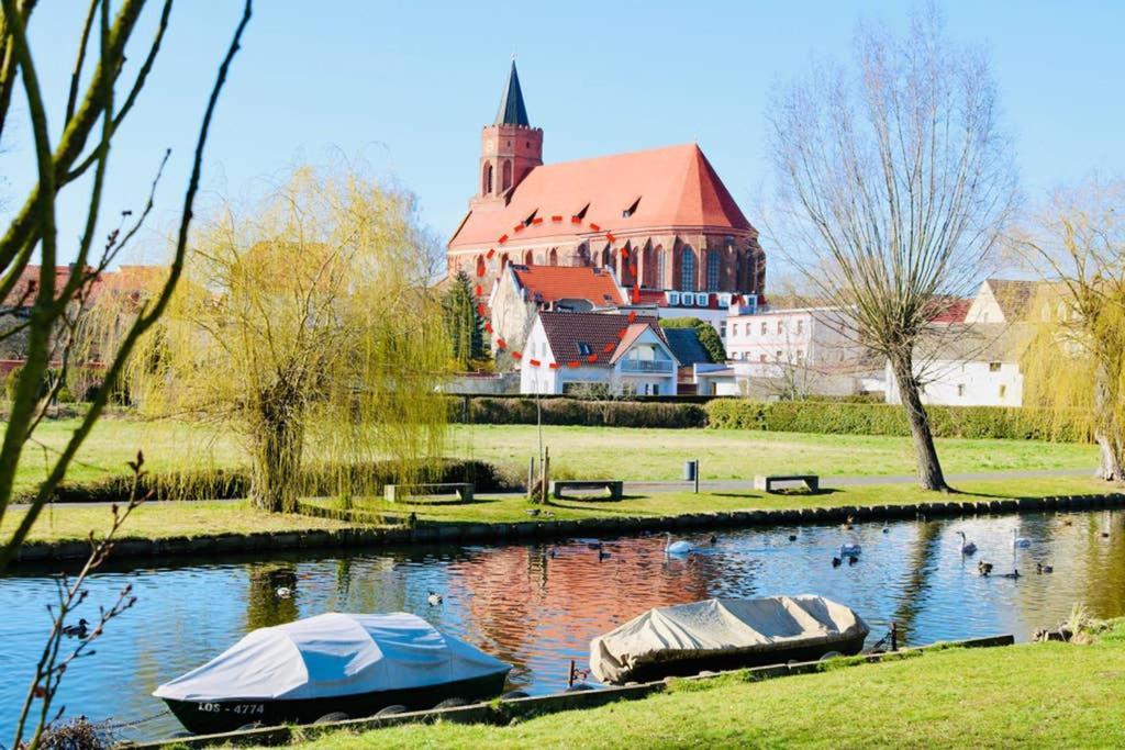 Villa Rumpel Aus Alt Mach Neu Beeskow Extérieur photo